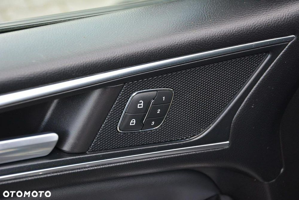 Ford S-Max - 35