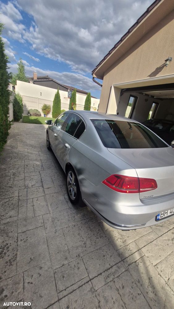 Volkswagen Passat 2.0TDI Comfortline DPF 4Motion - 5