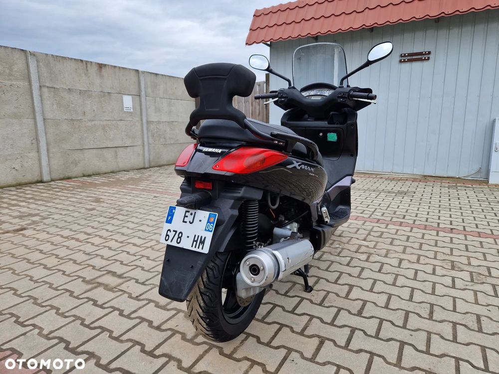 Yamaha X-max - 11