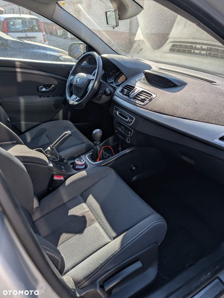 Renault Megane 1.5 dCi Dynamique - 6