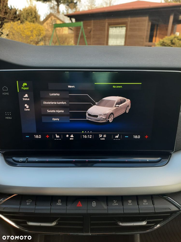 Skoda Octavia 1.5 TSI e-Tec Style DSG - 25