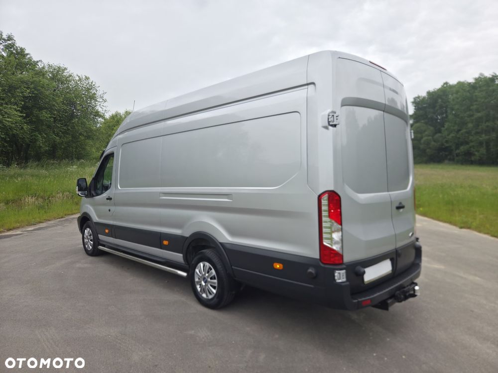 Ford Transit Maxi - 8