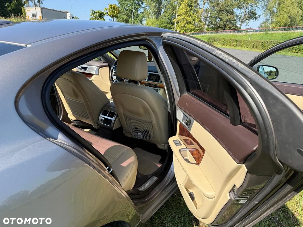 Jaguar XF 3.0 V6 D Luxury - 7