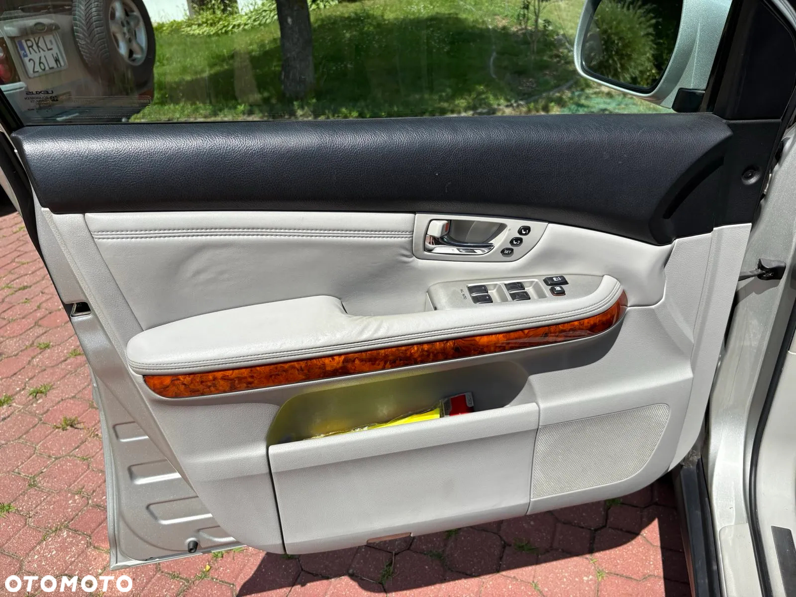 Lexus RX 330 - 21