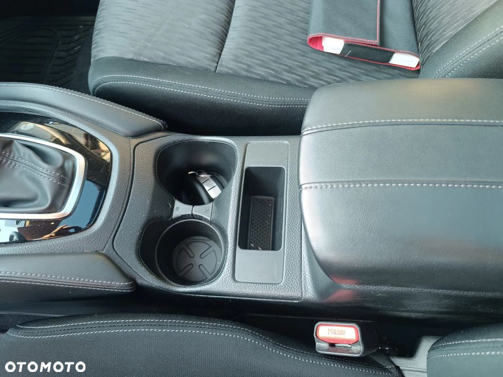 Nissan X-Trail 1.3 DIG-T N-Connecta 2WD DCT - 17