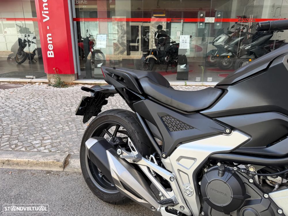 Honda NC750X - 4