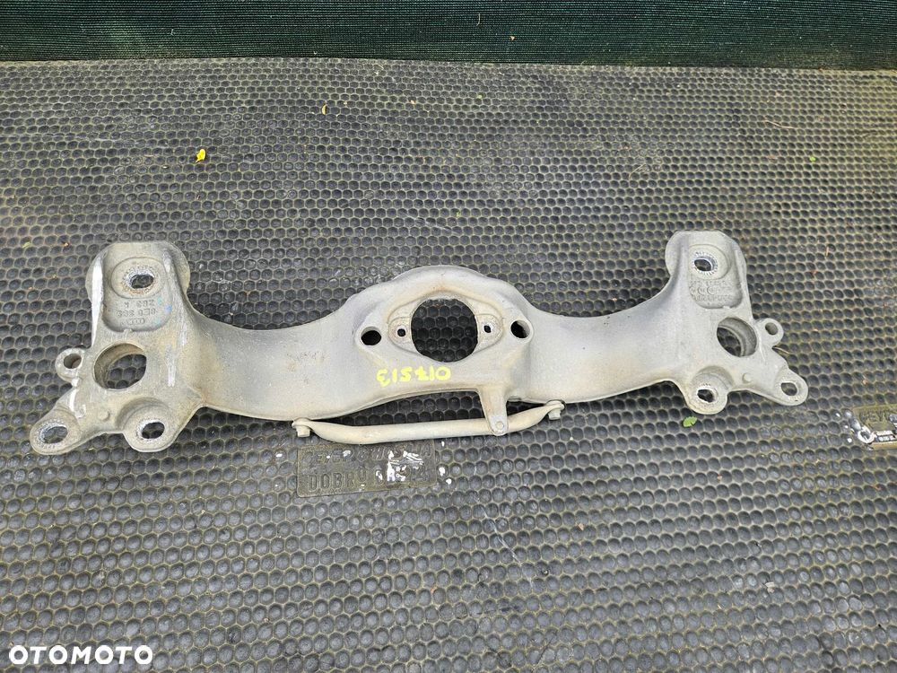 Łapa Wspornik 8E0399263R Poduszka Podpora Belka Skrzyni Skrzynia Biegów Audi A4 B6 B7 - 8