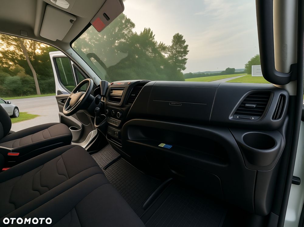 Iveco DAILY - 10