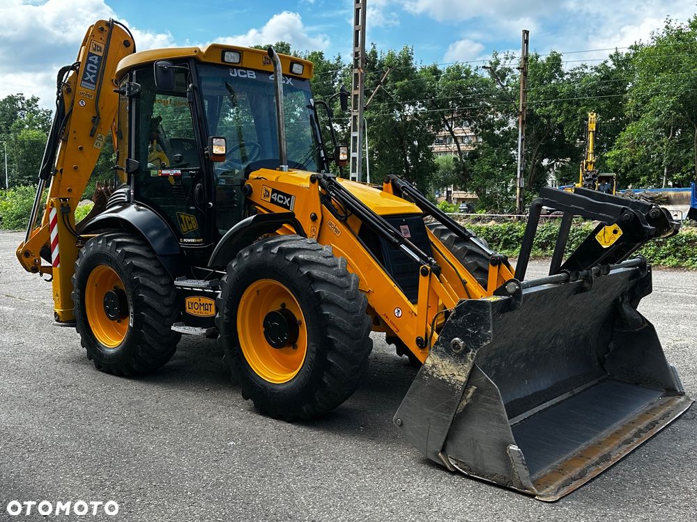 JCB 4cx - 8