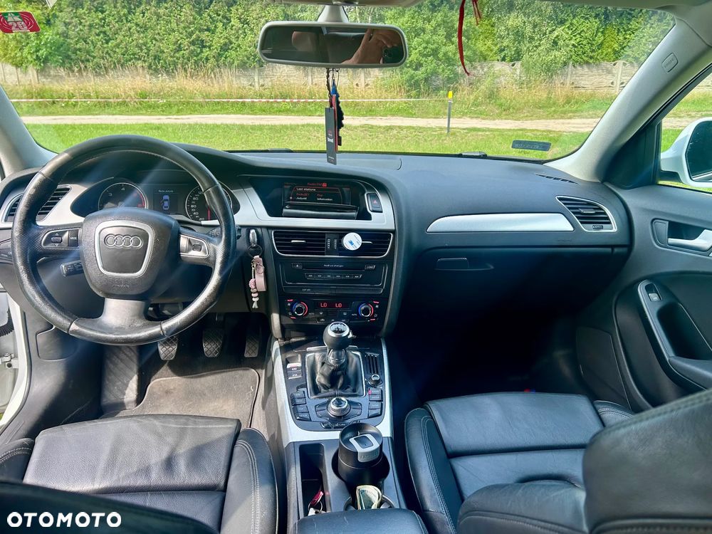 Audi A4 Limousine 2.0 TDI DPF - 16