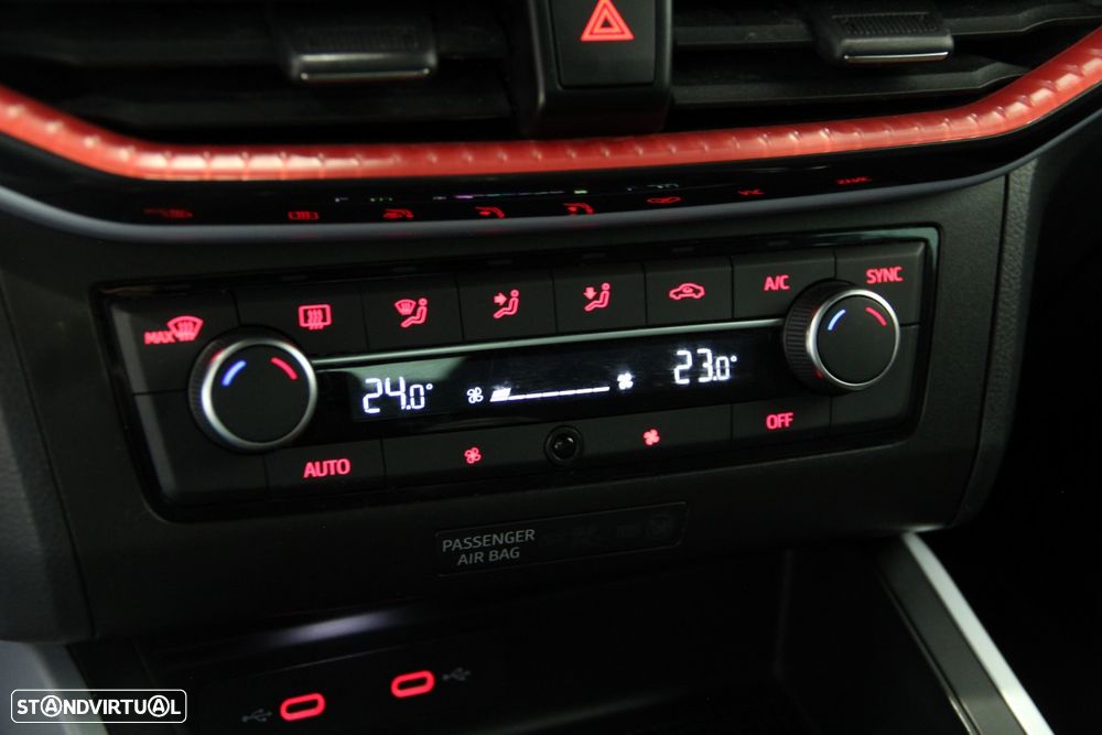 SEAT Arona 1.0 TSI FR - 24