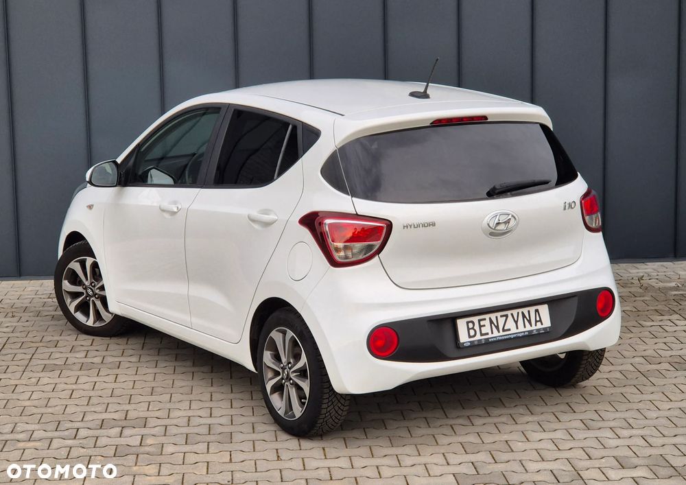 Hyundai i10 1.2 Premium - 24
