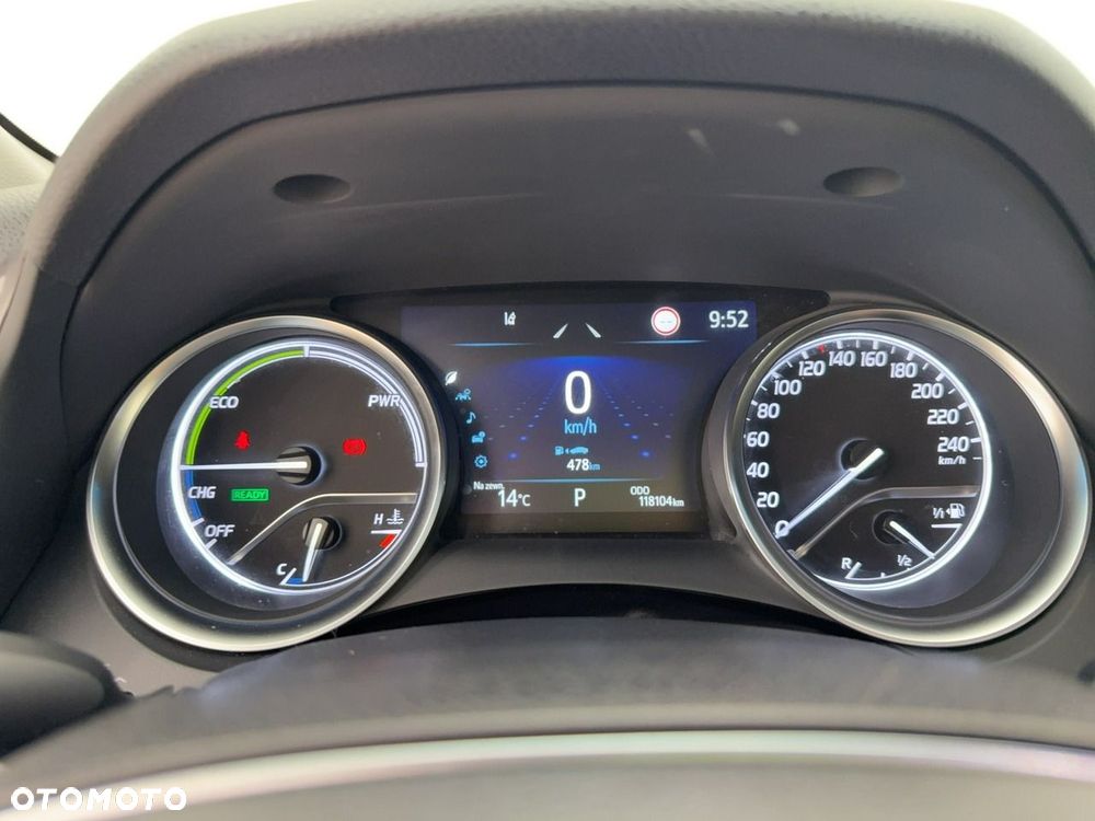 Toyota Camry - 15