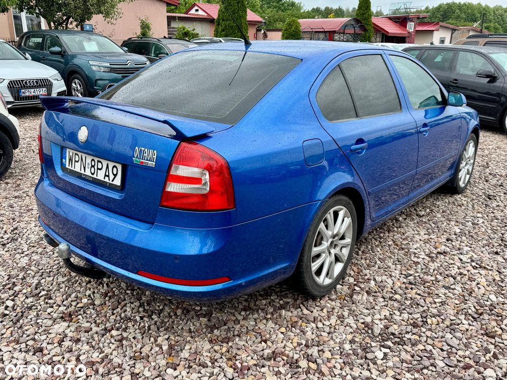 Skoda Octavia 2.0 TDI DPF RS - 2