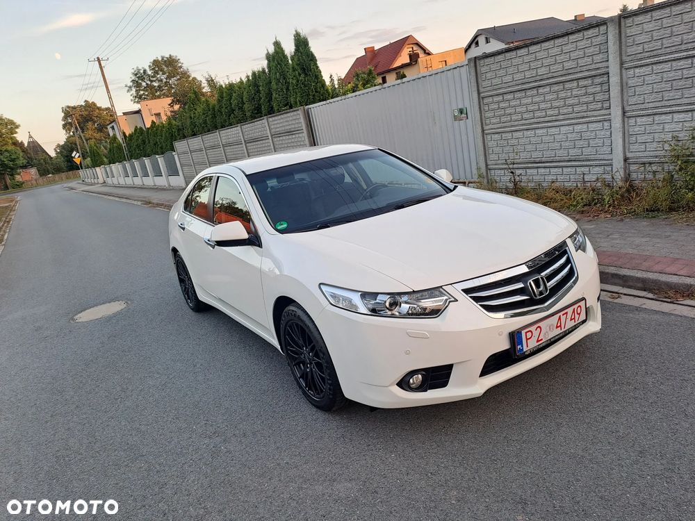 Honda Accord 2.0 50 Jahre Edition - 15