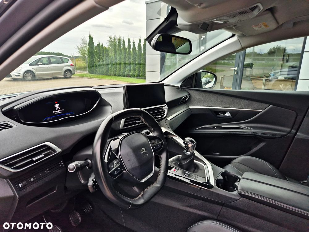 Peugeot 3008 1.5 BlueHDi Allure Pack S&S - 16