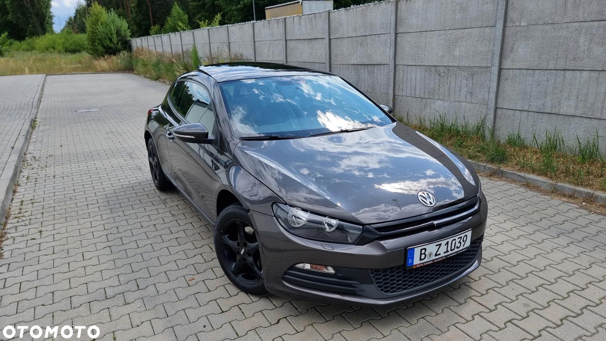 Volkswagen Scirocco 2.0 TDI - 11