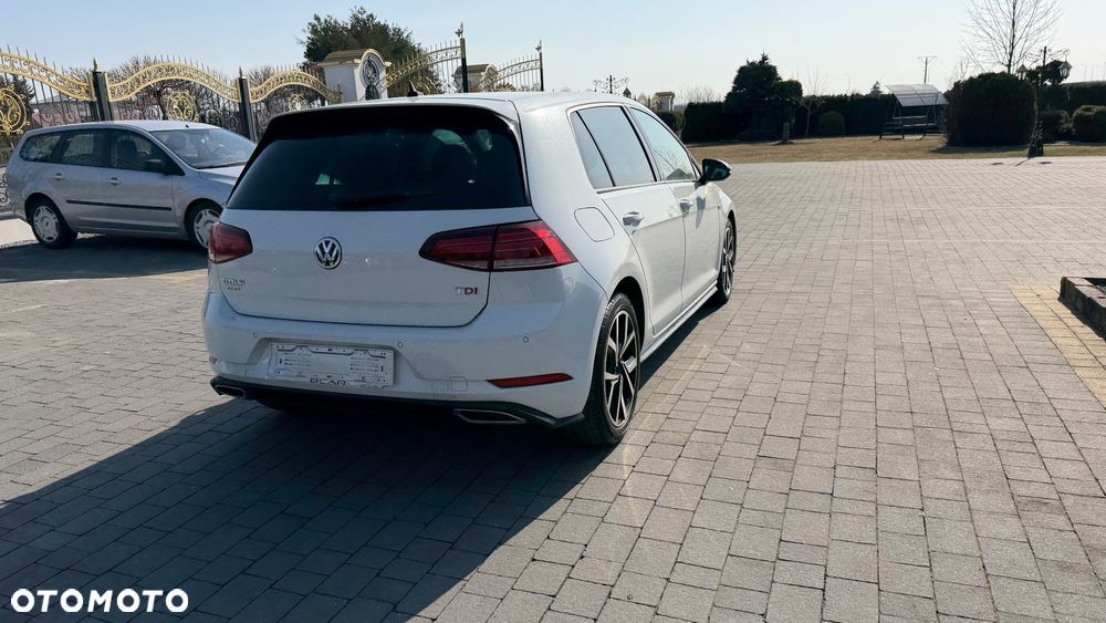 Volkswagen Golf - 19