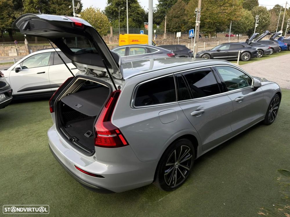 Volvo V60 2.0 T6 AWD TE Essential - 50