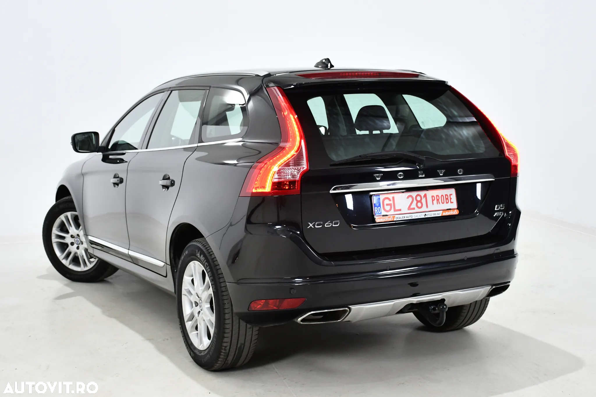 Volvo XC 60 D5 AWD Aut. Summum - 11