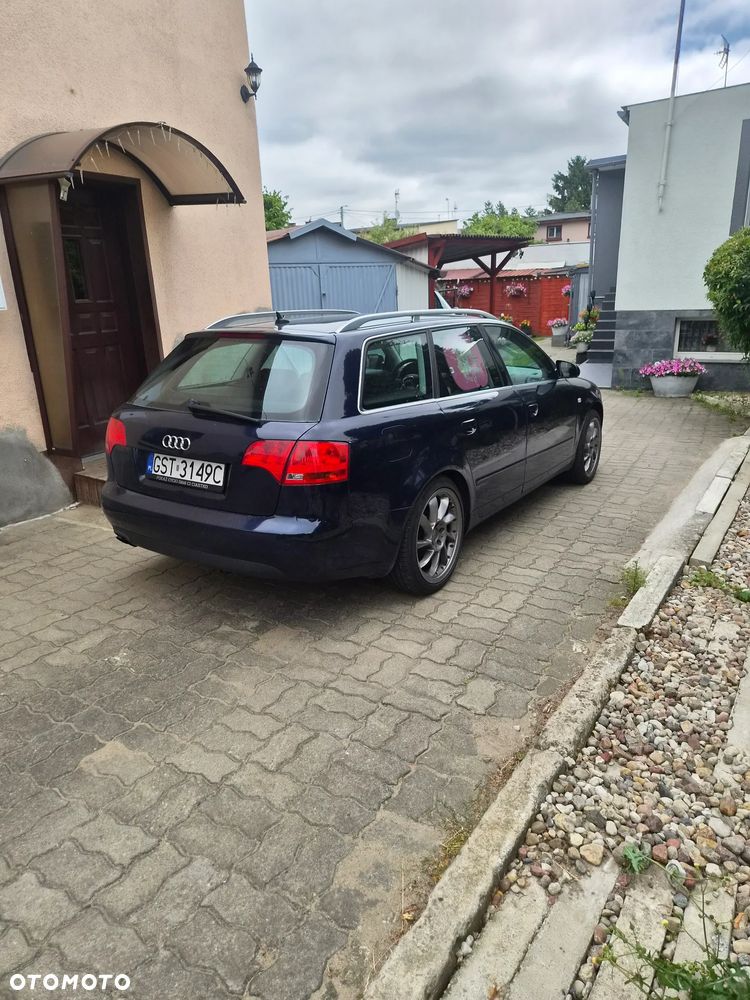 Audi A4 Avant 2.0 TDI - 9