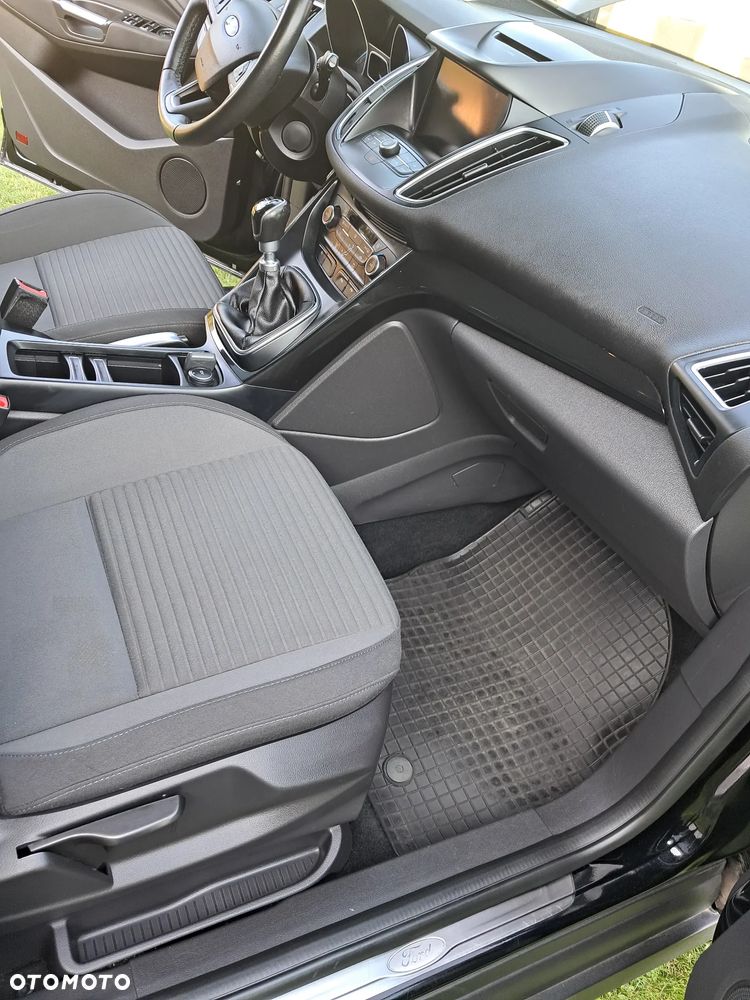 Ford C-MAX - 10