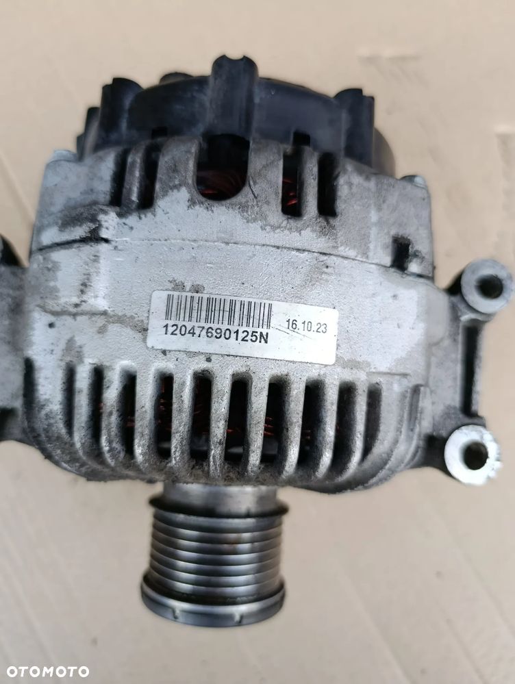 MERCEDES GLK X204 3.0 CDI ALTERNATOR - 2