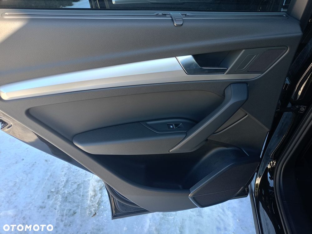 Audi Q5 Sportback - 16