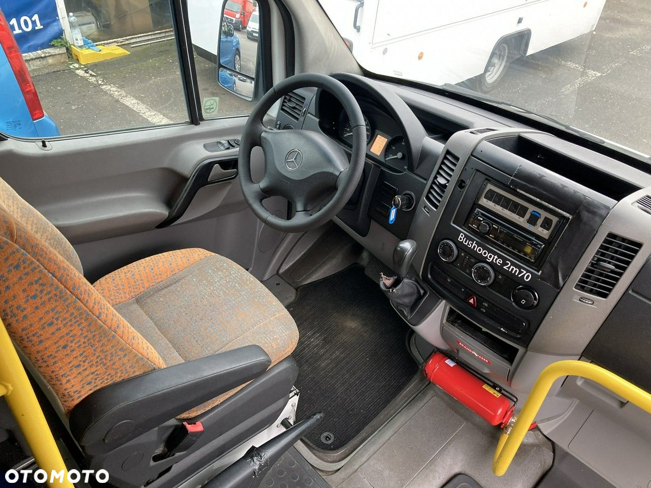 Mercedes-Benz Sprinter - 23