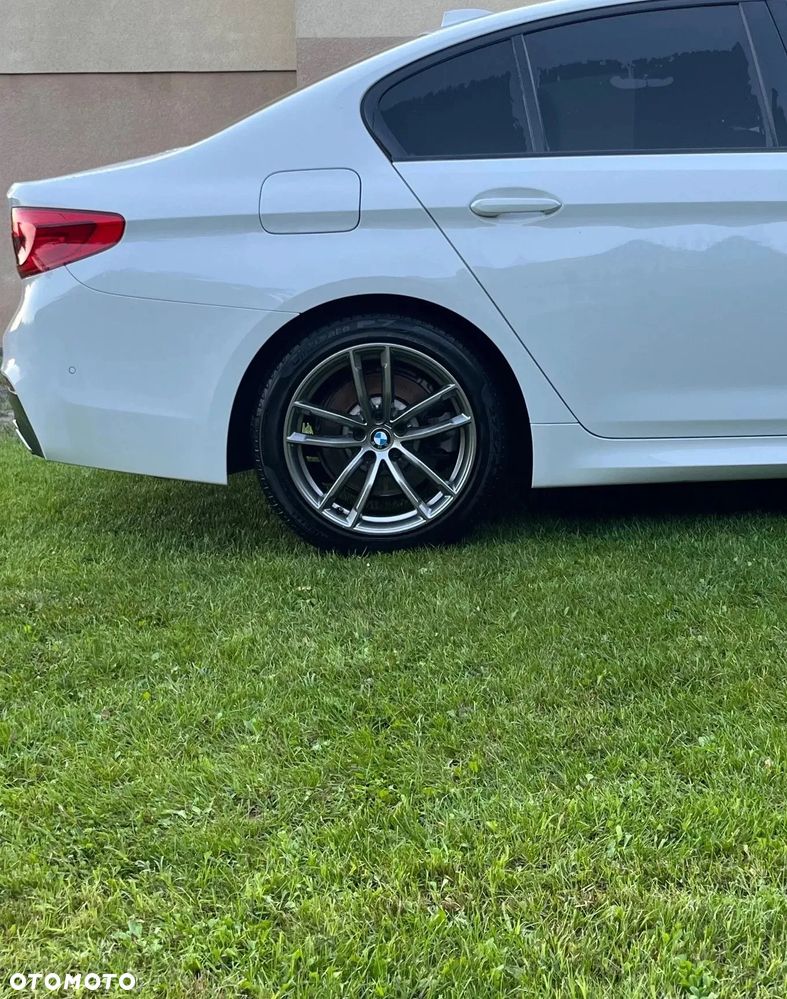 BMW Seria 5 520d xDrive M Sport sport - 3