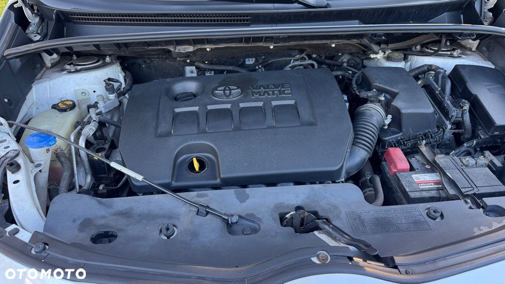 Toyota Verso 1.8 Prestige EU5 MS - 31