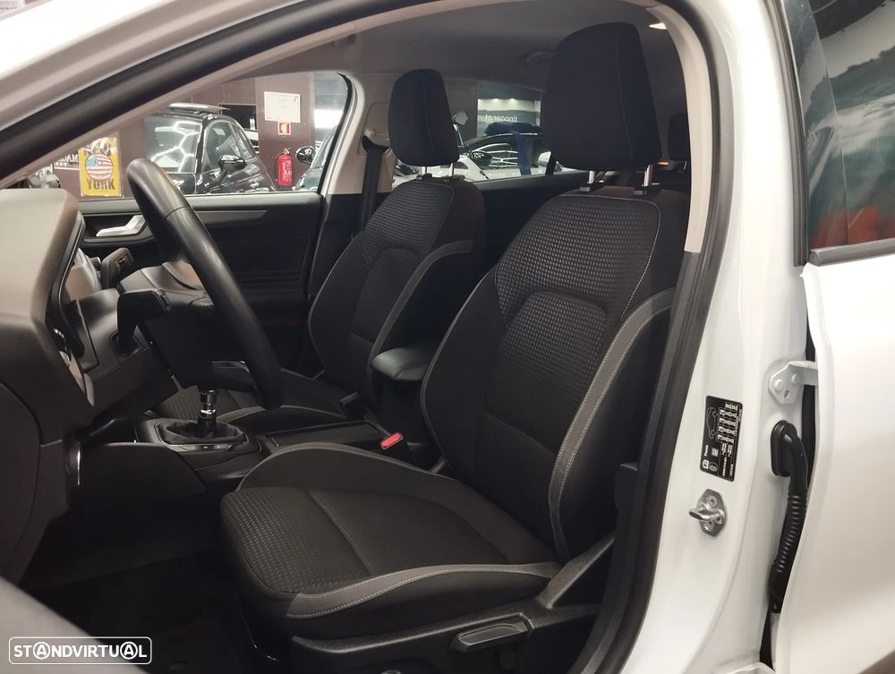 Ford Focus 1.0 EcoBoost Connected - 18