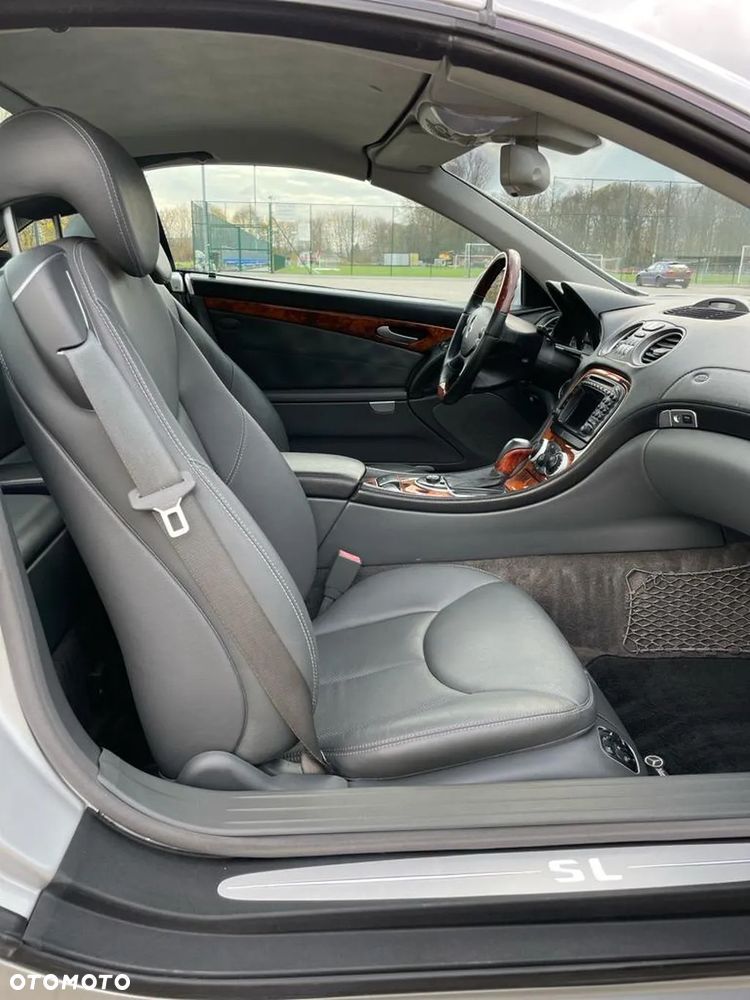 Mercedes-Benz SL 500 - 22