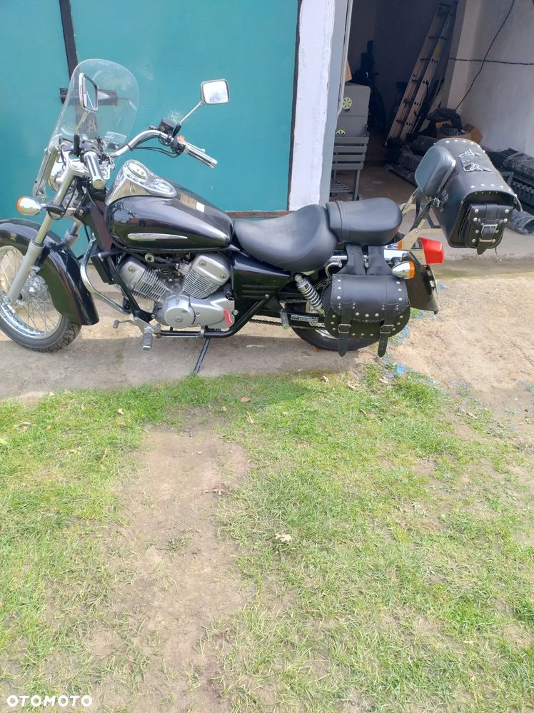 Honda Shadow - 1