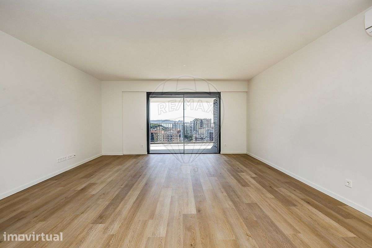 Apartamento T3 para arrendamento - Grande imagem: 2/46