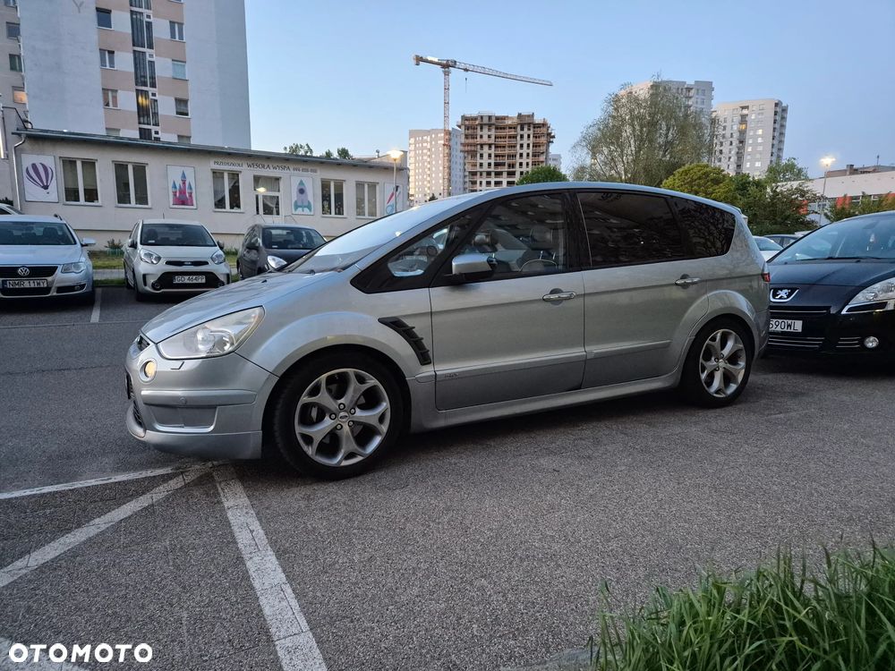 Ford S-Max 2.5 Titanium - 8