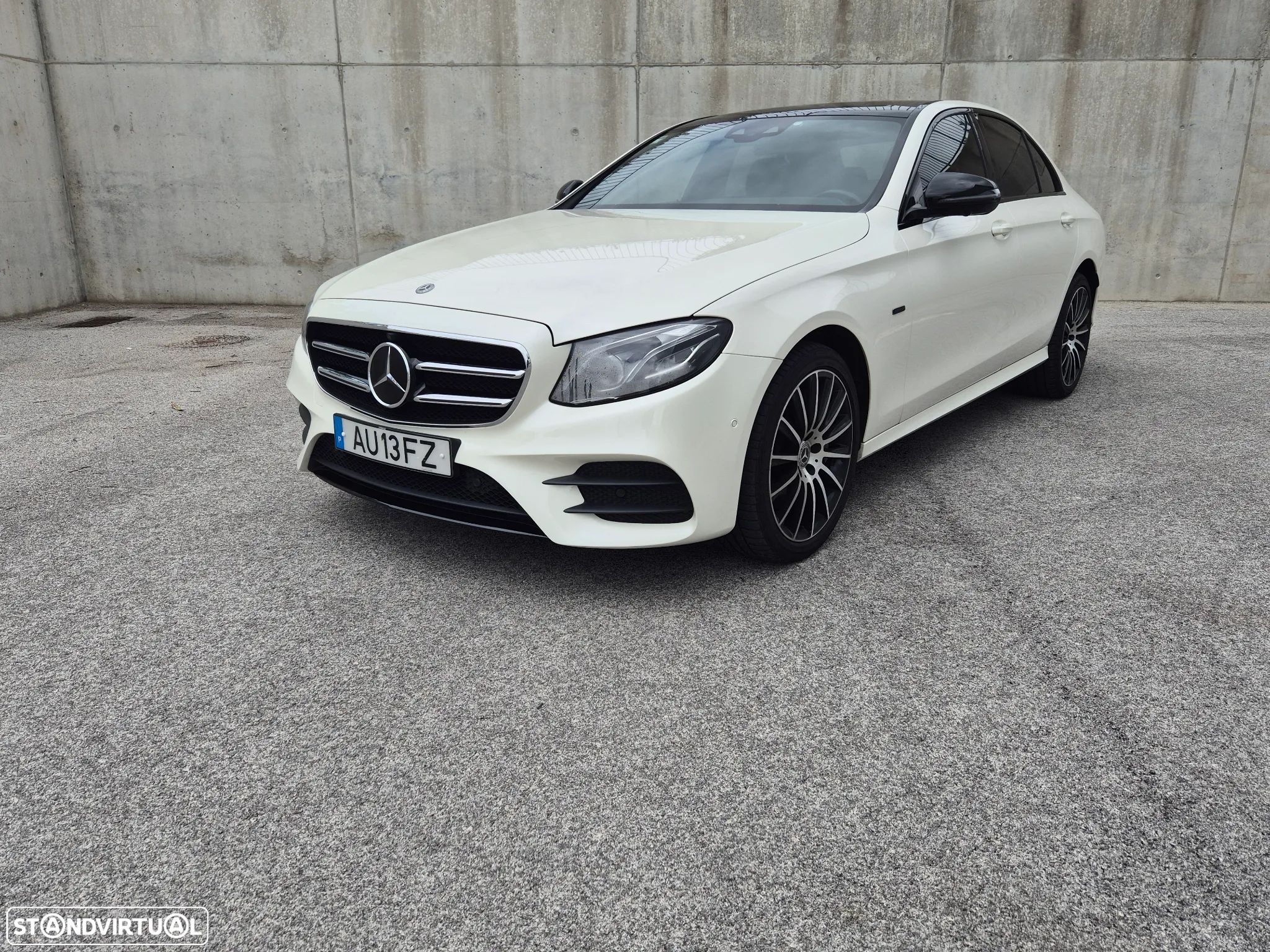 Mercedes-Benz E 300 de Exclusive Line - 1