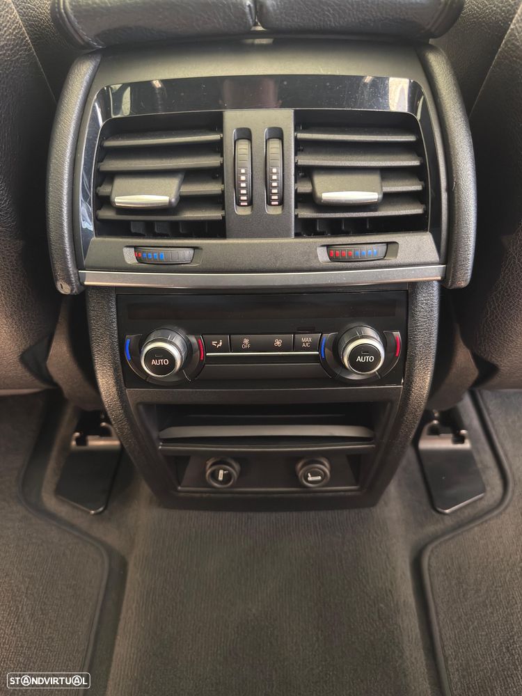 BMW X5 25 d sDrive Pack M - 33