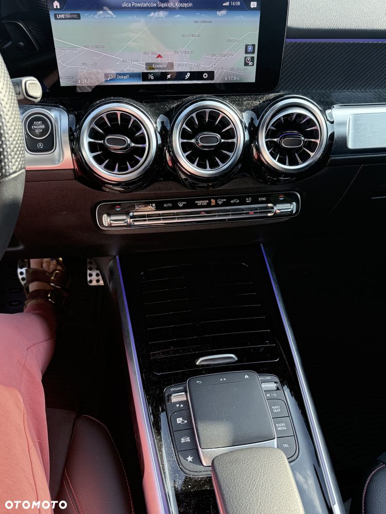 Mercedes-Benz GLB 200 d AMG Line 8G-DCT - 4