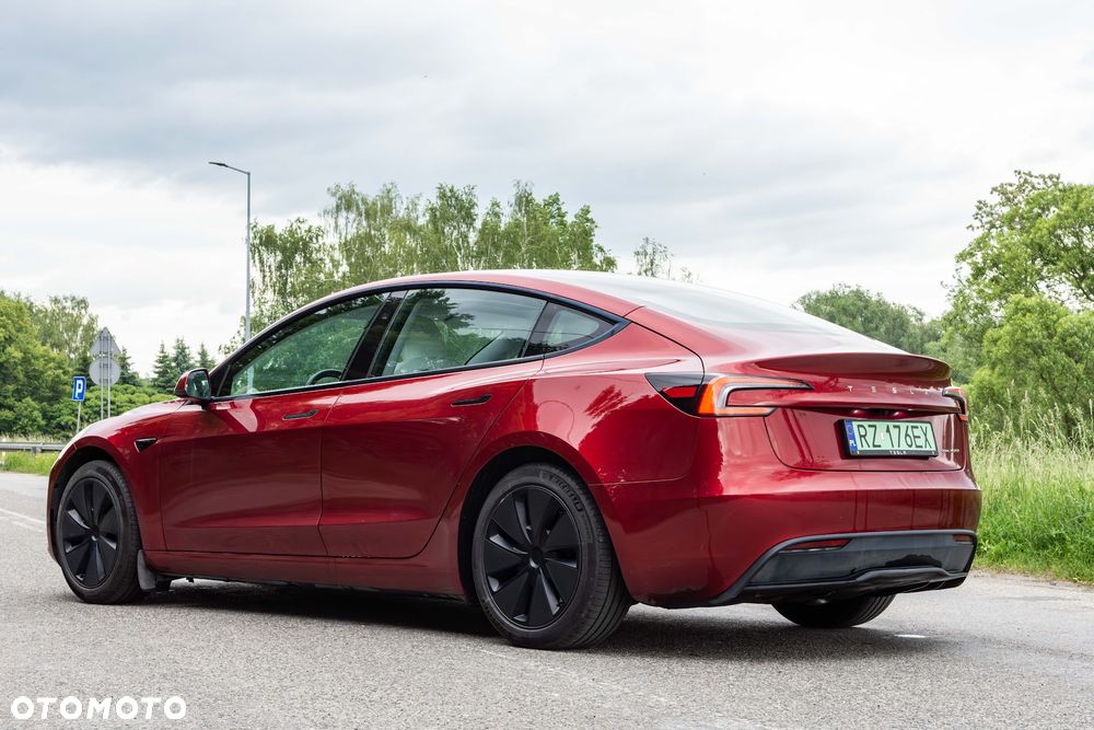 Tesla Model 3 Long Range AWD Premium - 8