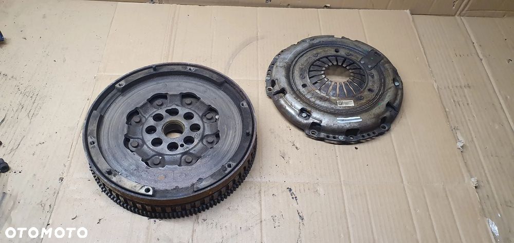 Sprzęgło dwumas koło dwumasowe docisk LUK Renault Trafic III Vivaro B 1.6 DCI CDTI 302052965R - 4