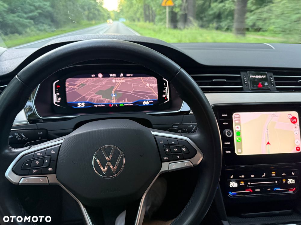 Volkswagen Passat 2.0 TDI EVO Elegance DSG - 16