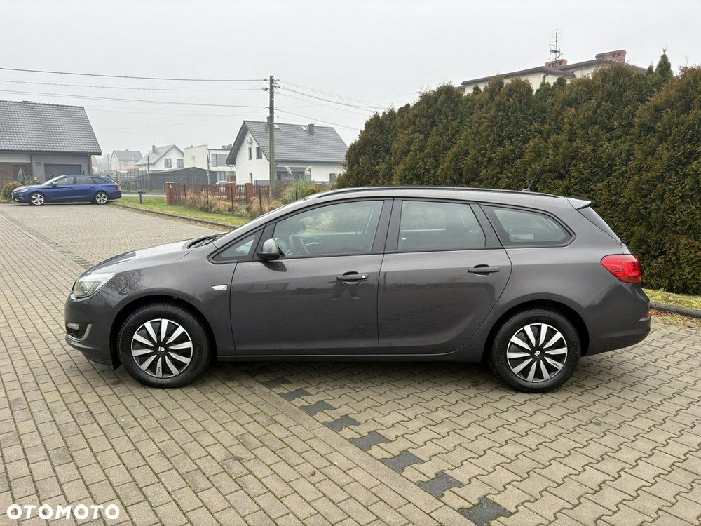 Opel Astra 1.7 CDTI DPF ecoFLEX TourerStart/Stop 105g Sport - 4