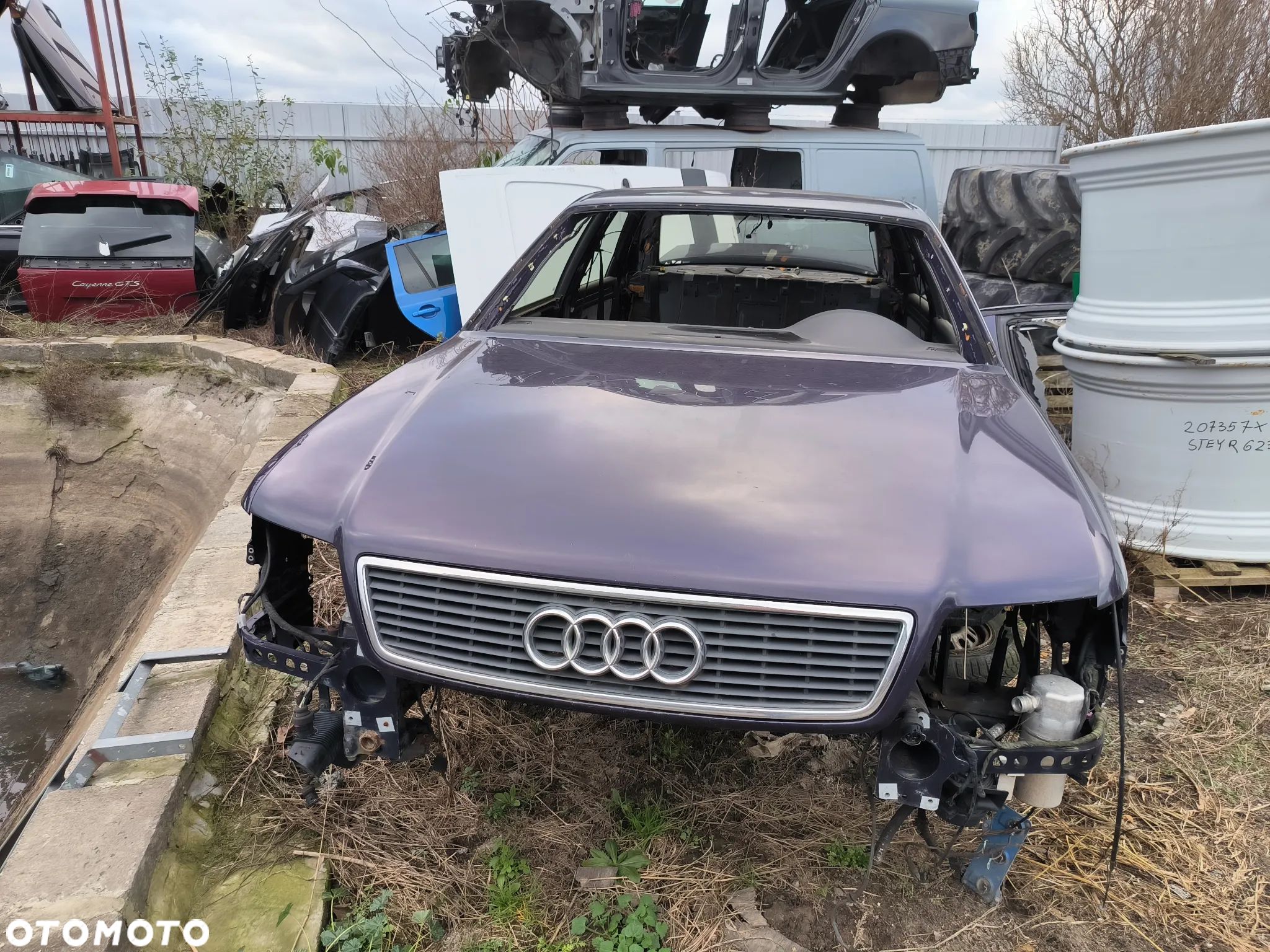 maska plus gril  LAKIER LY5P Audi A8 D2 lift 2002 r europa - 1