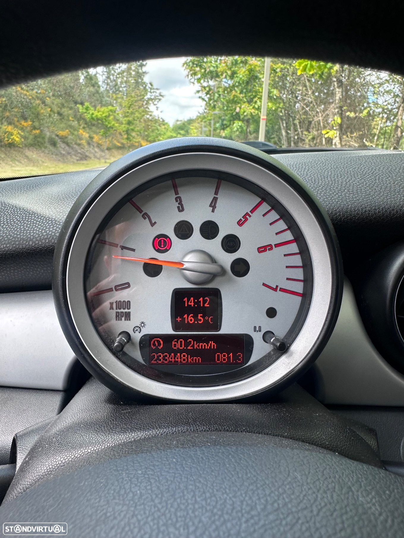MINI 3 Portas Cooper D - 15