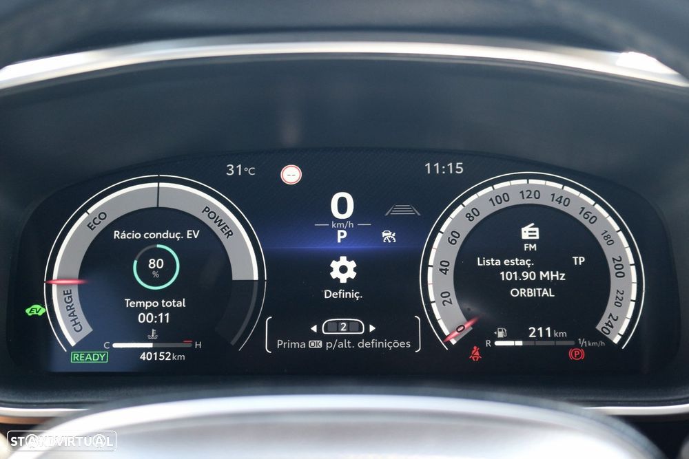 Toyota Corolla SD 1.8 Hybrid Luxury - 31