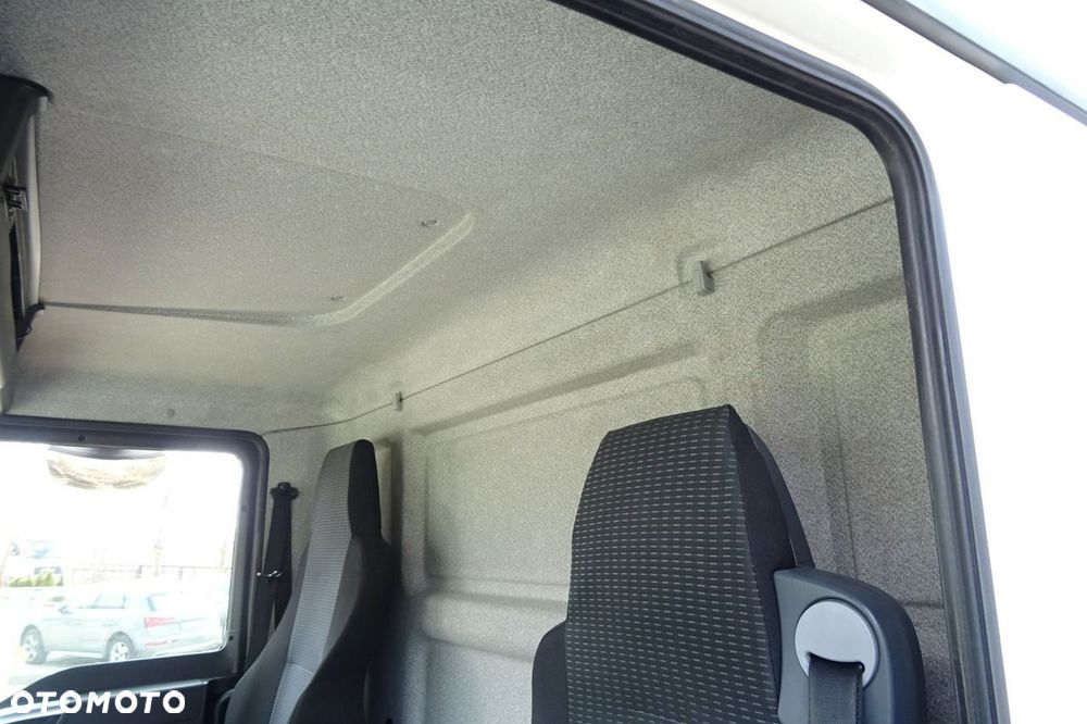 MAN TGL 12.220 Euro 6 kontener 18p 334 tys.km Sprowadzony - 13