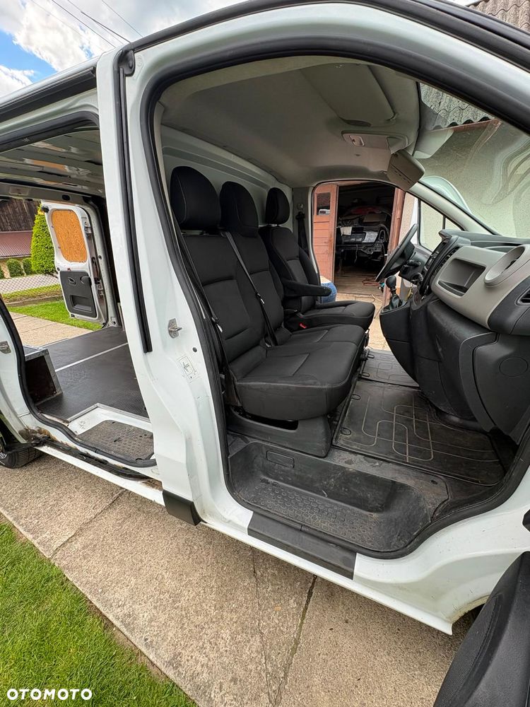 Renault Trafic - 2