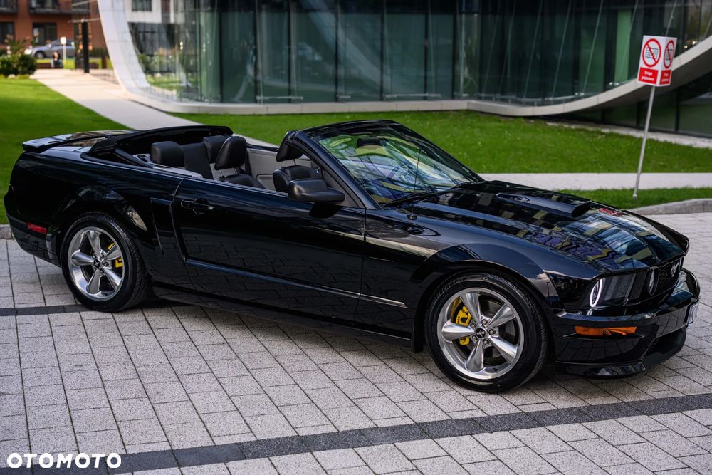 Ford Mustang 4.6 V8 GT Premium - 28