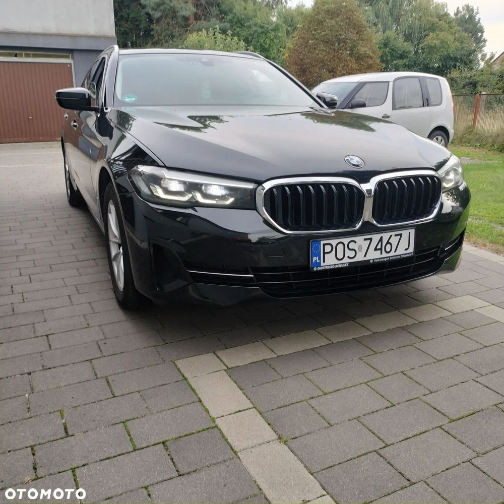 BMW Seria 5 2020 photo 3